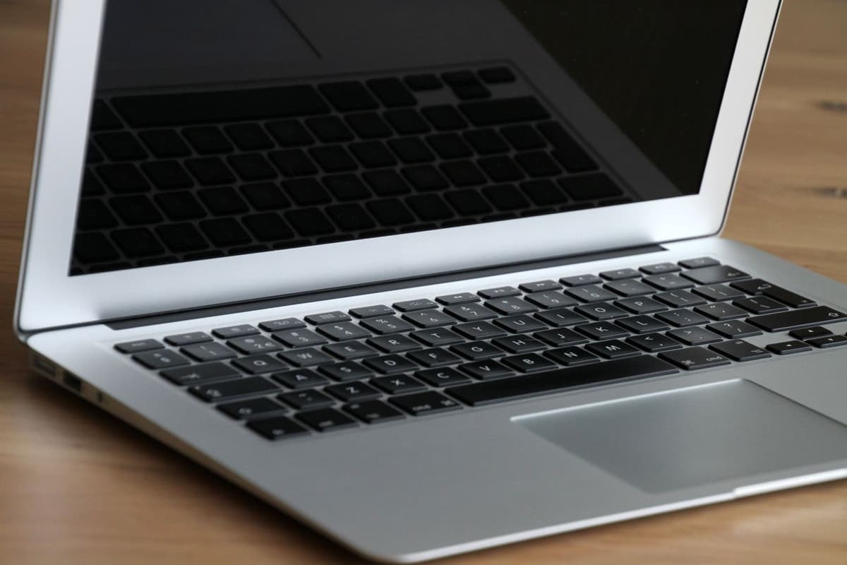 Workstation portatile professionale pronta per il lavoro anche fuori sede
